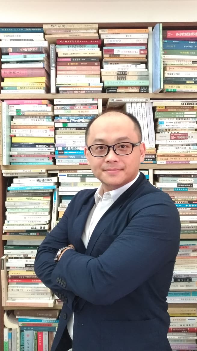 Portrait of Teacher 「Hsien, Chun-Chan」