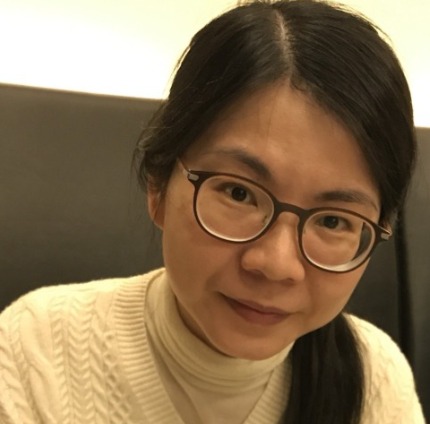 Portrait of Teacher 「Yi-Ping HUANG」