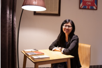 Portrait of Teacher 「Chiung-Chu Lin」