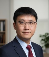 Portrait of Teacher 「Yen, Kuang-Chieh」